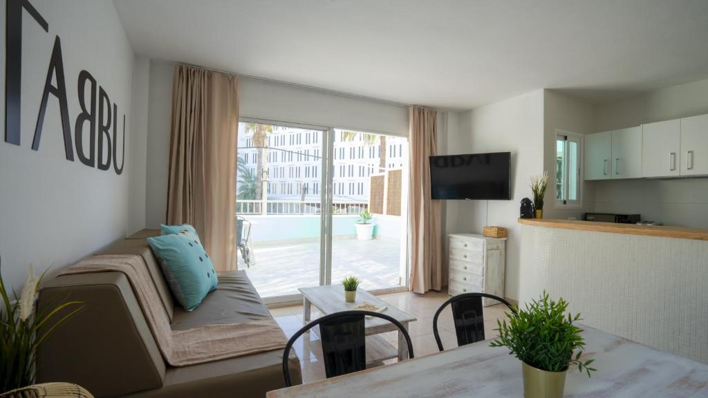 Tabbu ibiza apartments, Playa den Bossa – Bijgewerkte ...