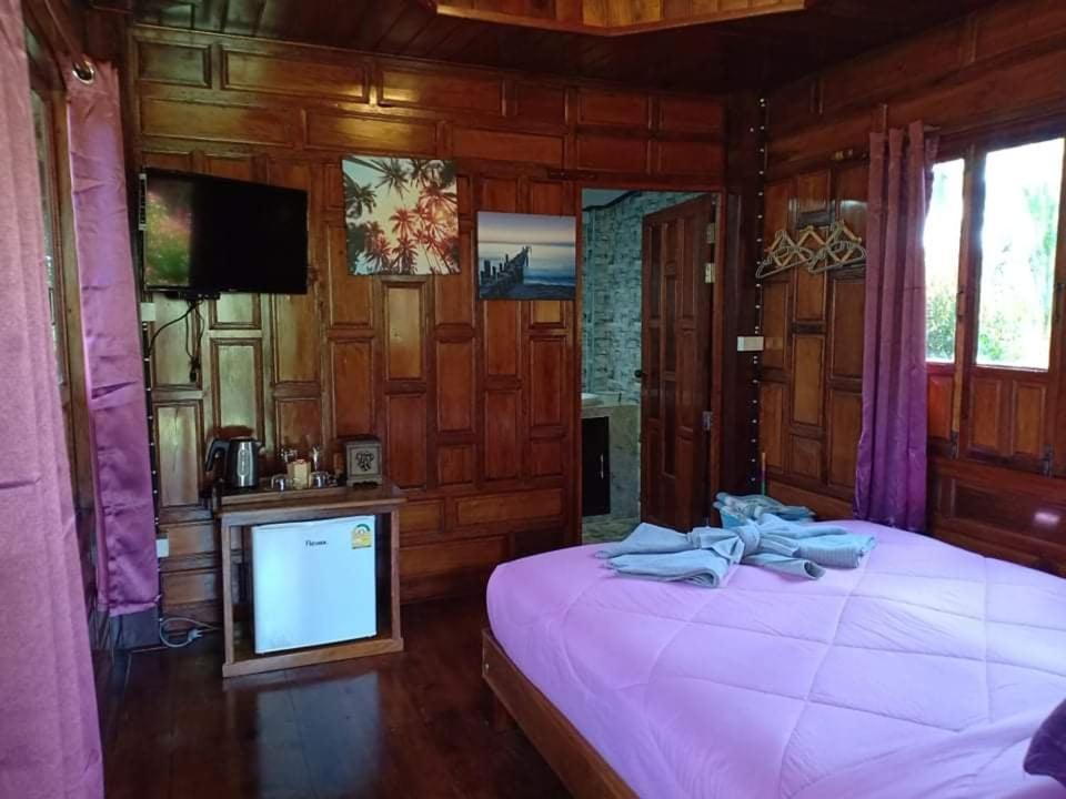 Walk in homestay - 2