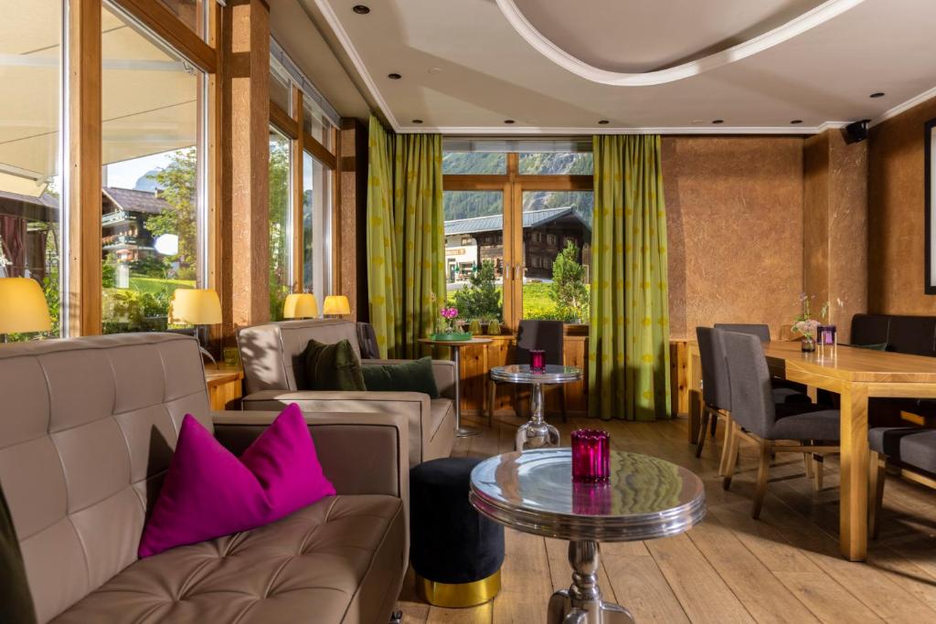Posezení v ubytování Hotel Walserberg