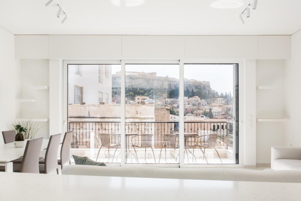Snapshot of Luxury Apartment Rentals With Private Observatory Suite