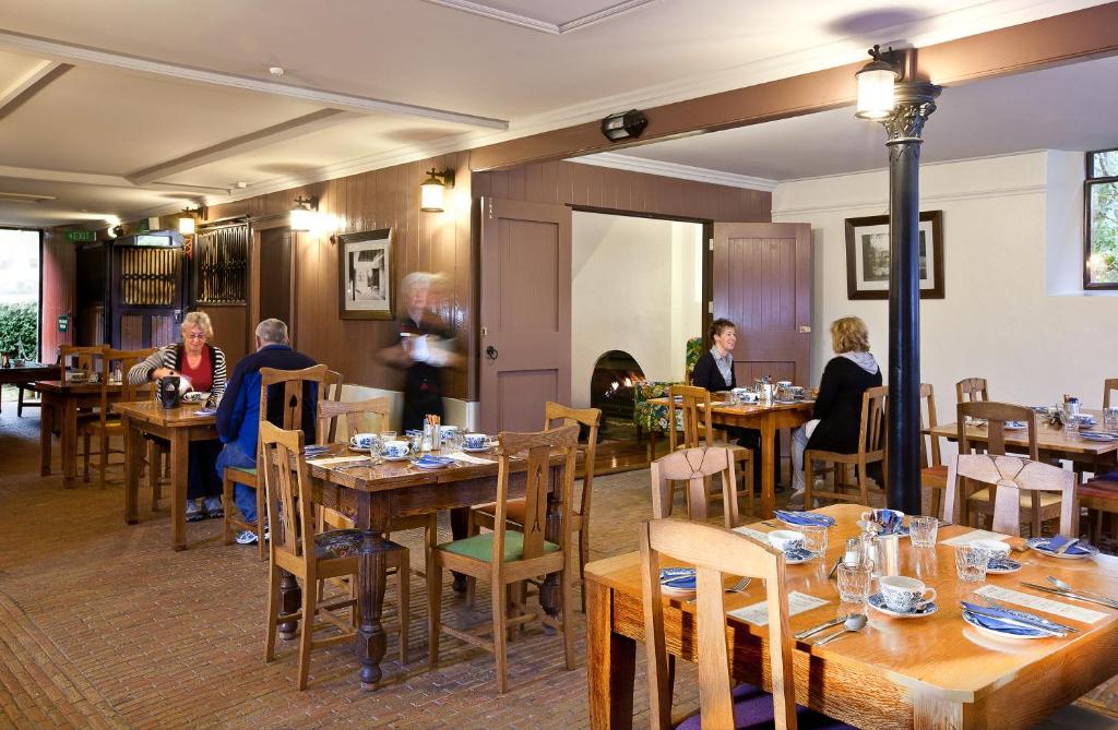 Larnach Lodge & Stable Stay - Resim 4