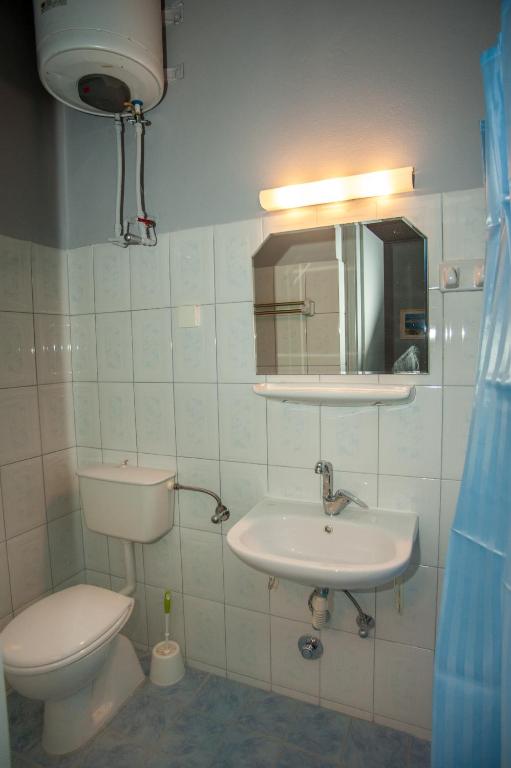 Kúpeľňa v ubytovaní Vivian Villa