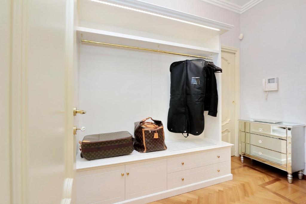 Zdjęcie z galerii obiektu Rome luxury apartment to Spanish Steps w Rzymie