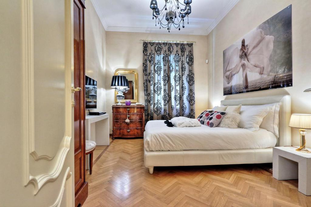 Część wypoczynkowa w obiekcie Rome luxury apartment to Spanish Steps