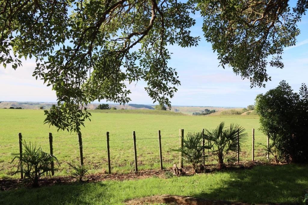 Headlands Estate - Resim 21