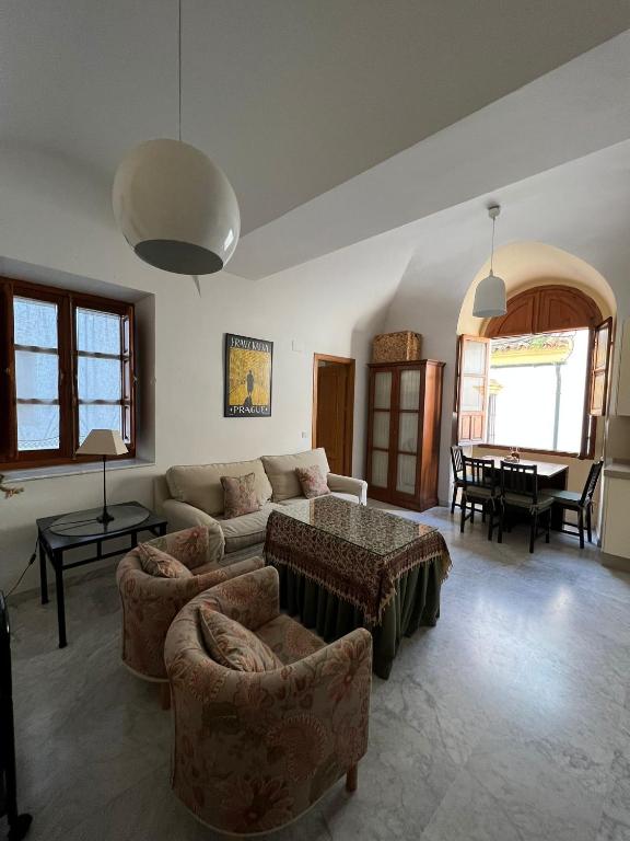 Calle de la Convalecencia - 5