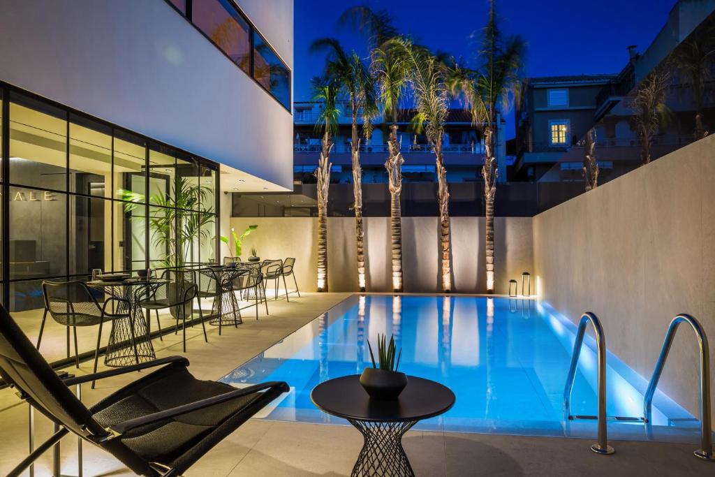Bazén v ubytování Canale Hotel & Suites nebo v jeho okolí