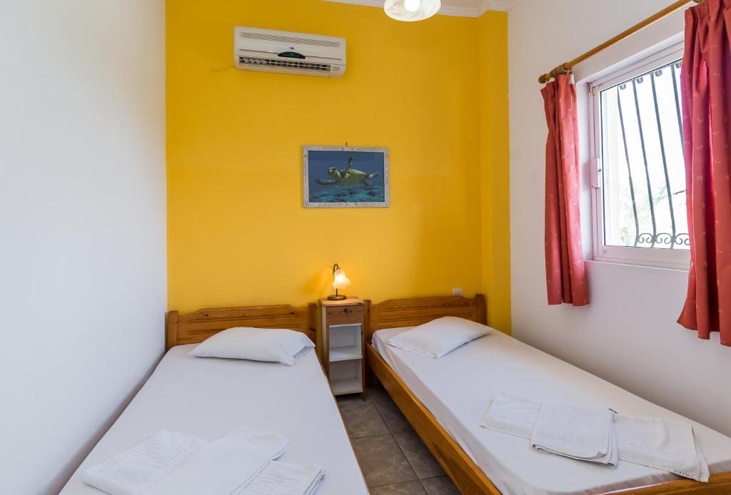 Julias Apartments - 12