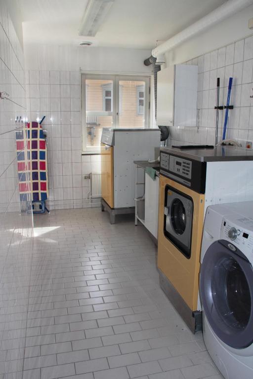 Kuchyň nebo kuchyňský kout v ubytování Svefi Vandrarhem - Hostel