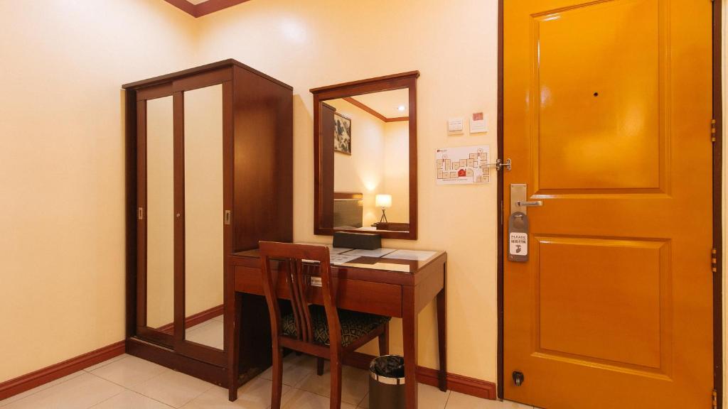 Fotografie z fotogalerie ubytování Peace Hotel by RedDoorz v destinaci Manila