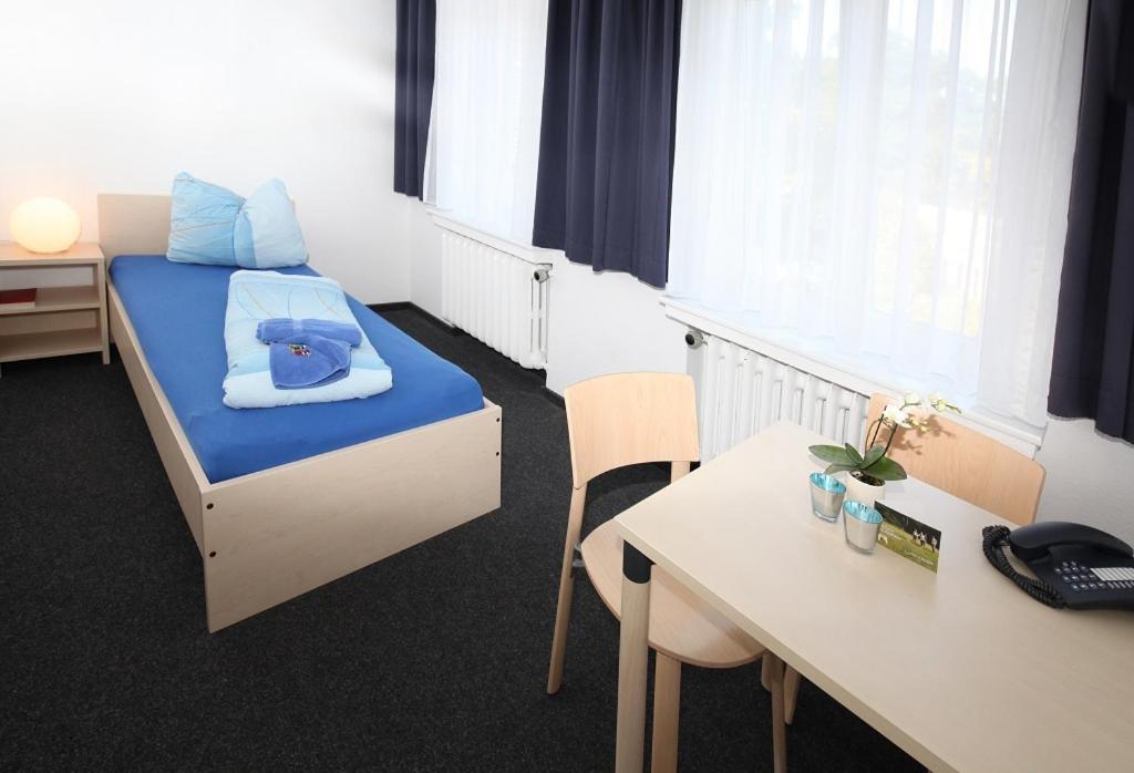 Haus Venusberg Jugendbildungsstätte Bonn - Resim 27