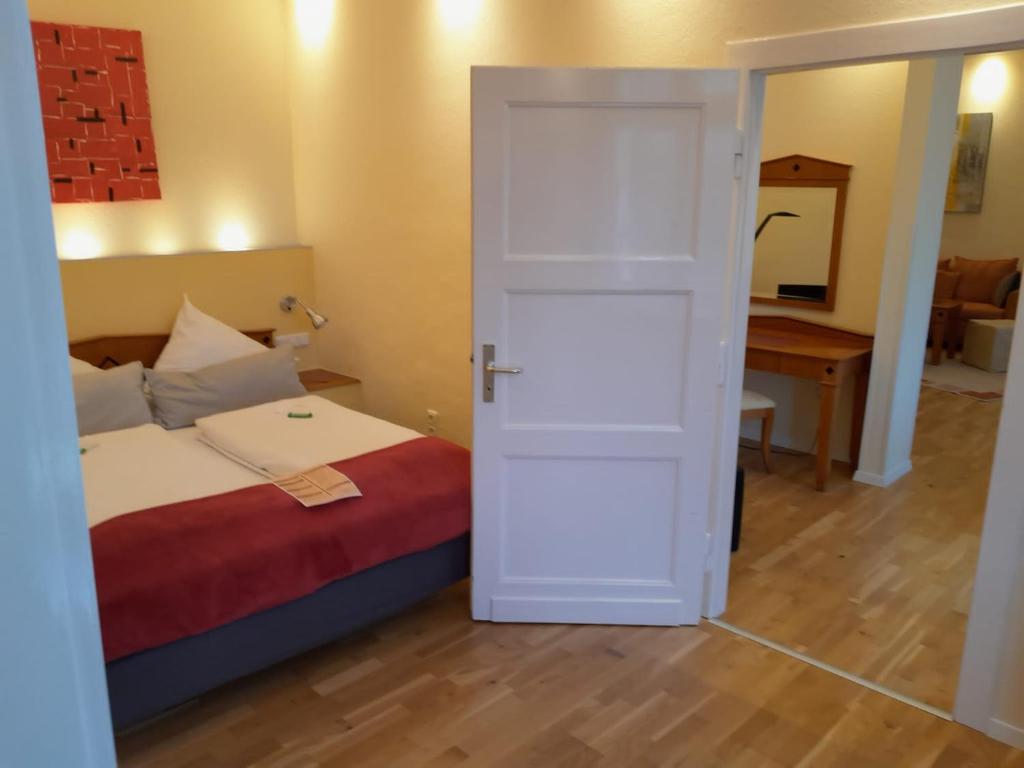 Schlosshotel Domäne Walberberg - Habitación Triple Confort