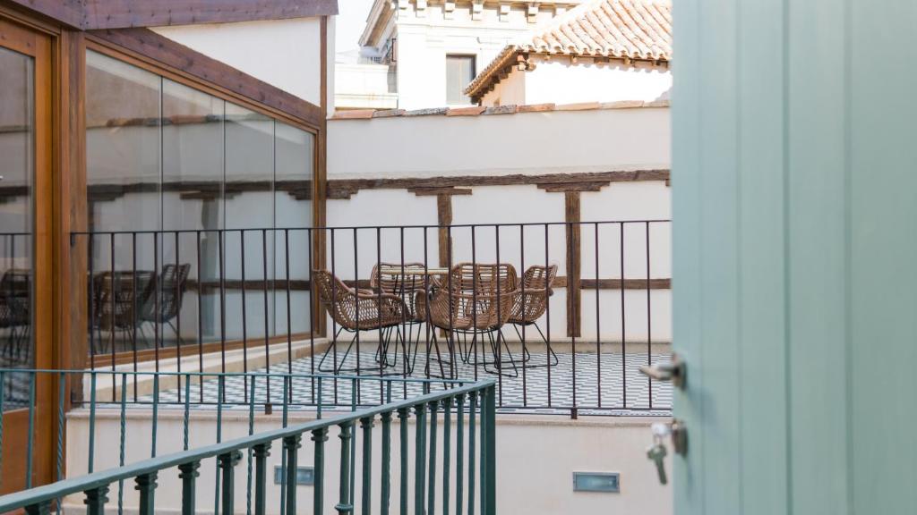 Balkón nebo terasa v ubytování La Casa de la Tuerta by Toledo AP