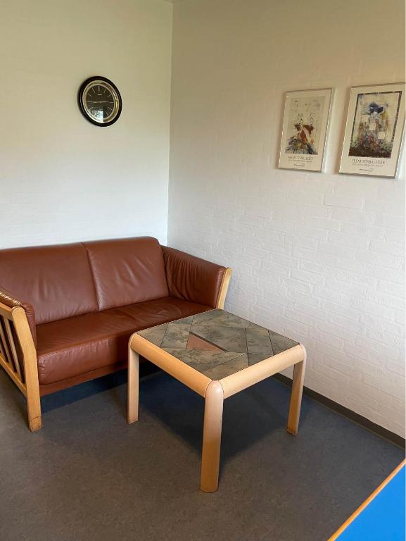 Posezení v ubytování Roslev Vandrerhjem-Hostel