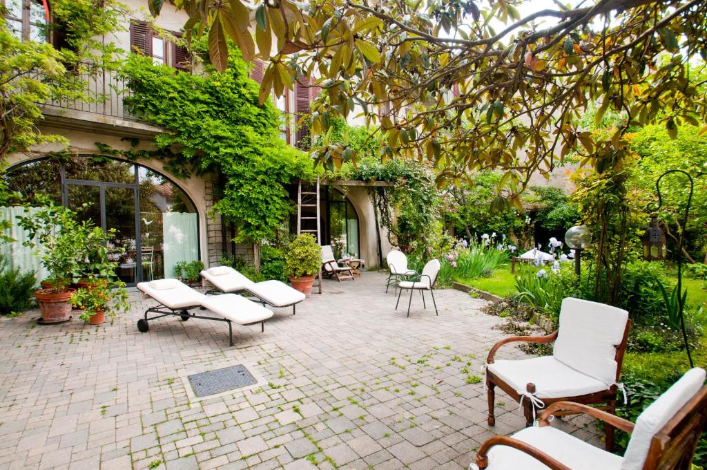 Zahrada ubytování L'Aromatario