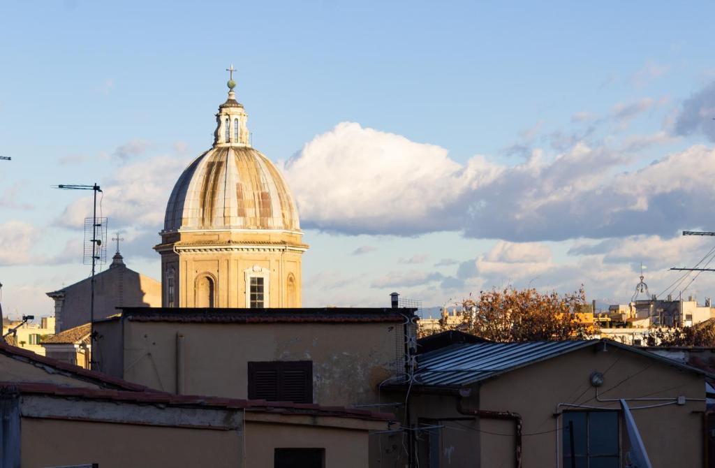 Zdjęcie z galerii obiektu Santonofrio Romantica w Rzymie