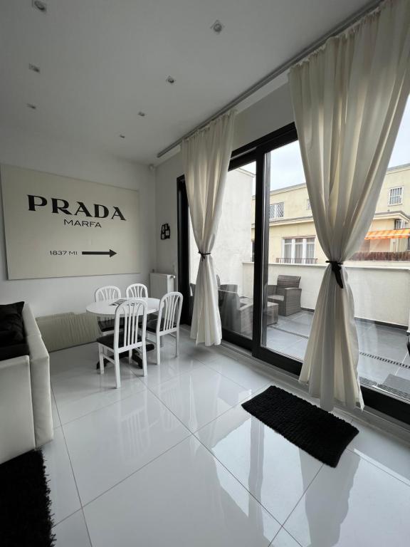 Posezení v ubytování City Center Penthouse