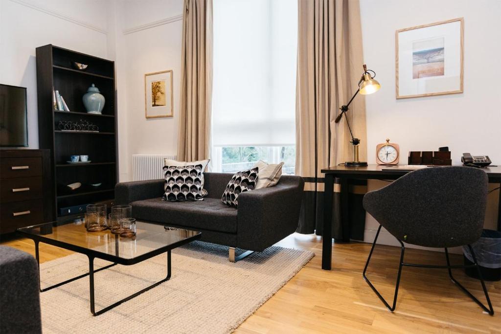 Edgbaston Park Hotel Birmingham - Resim 41