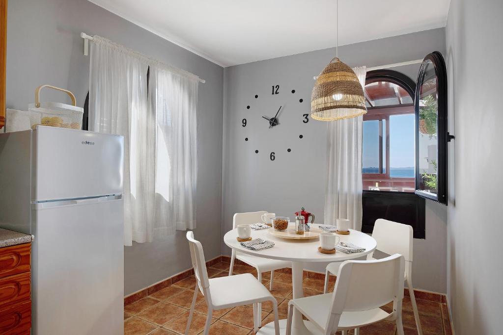 Fotografie z fotogalerie ubytování Apartamentos La Estrella iii v destinaci Playa Blanca