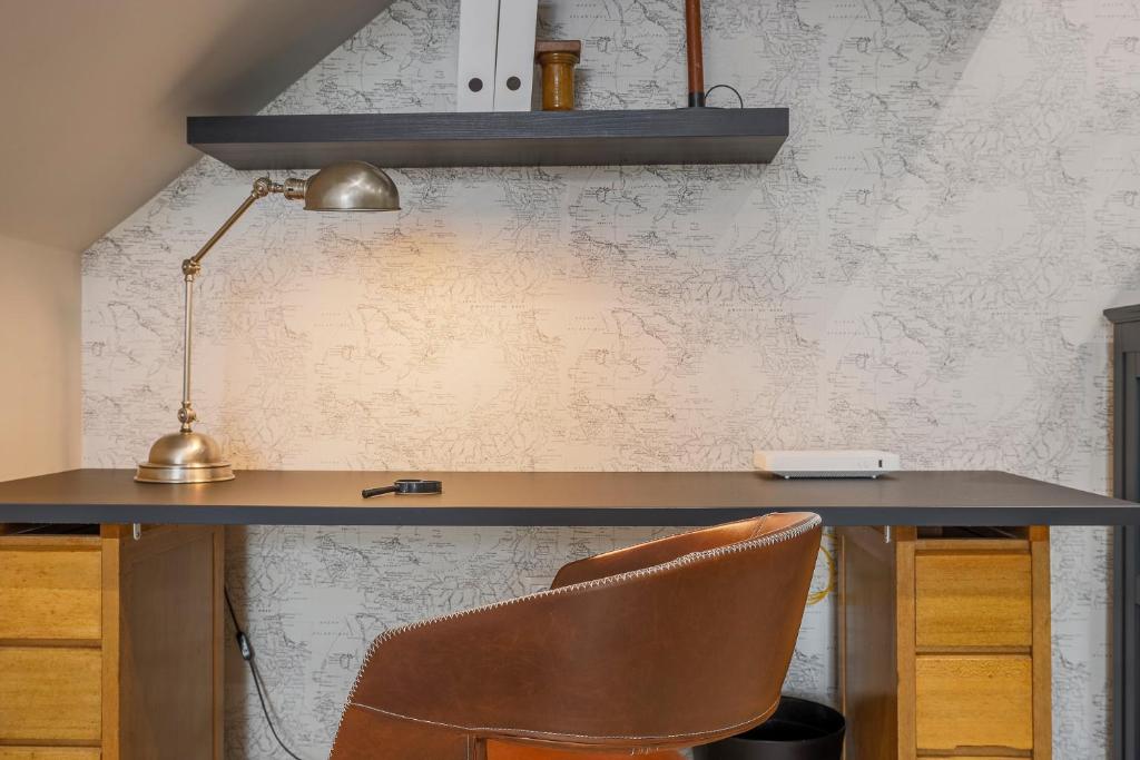 Zdjęcie z galerii obiektu Minimalismo de Vanguardia con altas calidades 1 BR w Sewilli