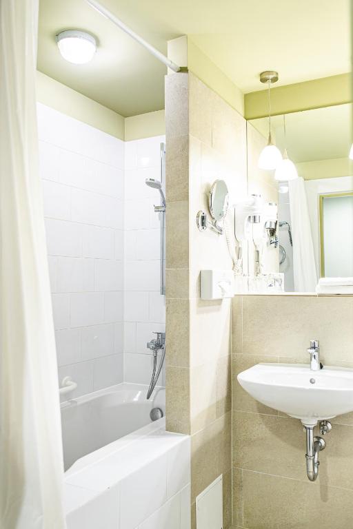 Koupelna v ubytování HOF HOTEL