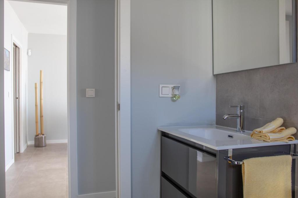 Kép Precioso apartamento frente a la playa con piscina szállásáról Mojácarban a galériában
