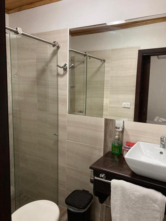 Koupelna v ubytování Hotel Boutique Colonial Cartago