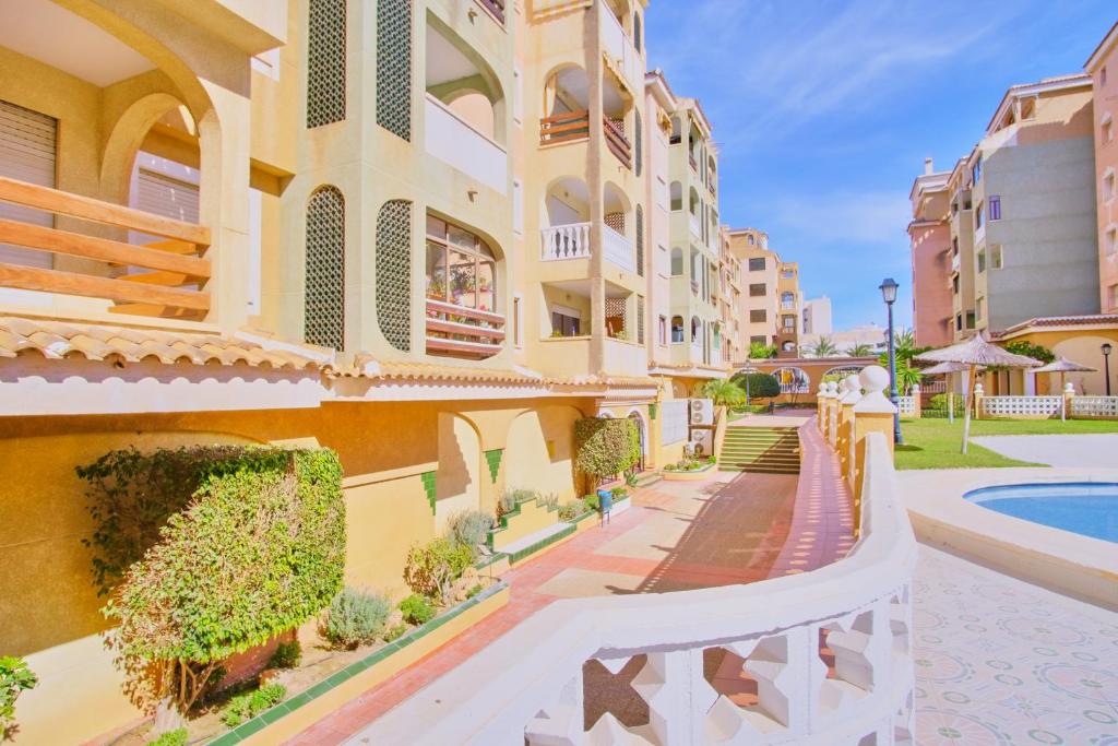 Apartment Espanatour JARDIN BOTANICO, Torrevieja, Spain ...