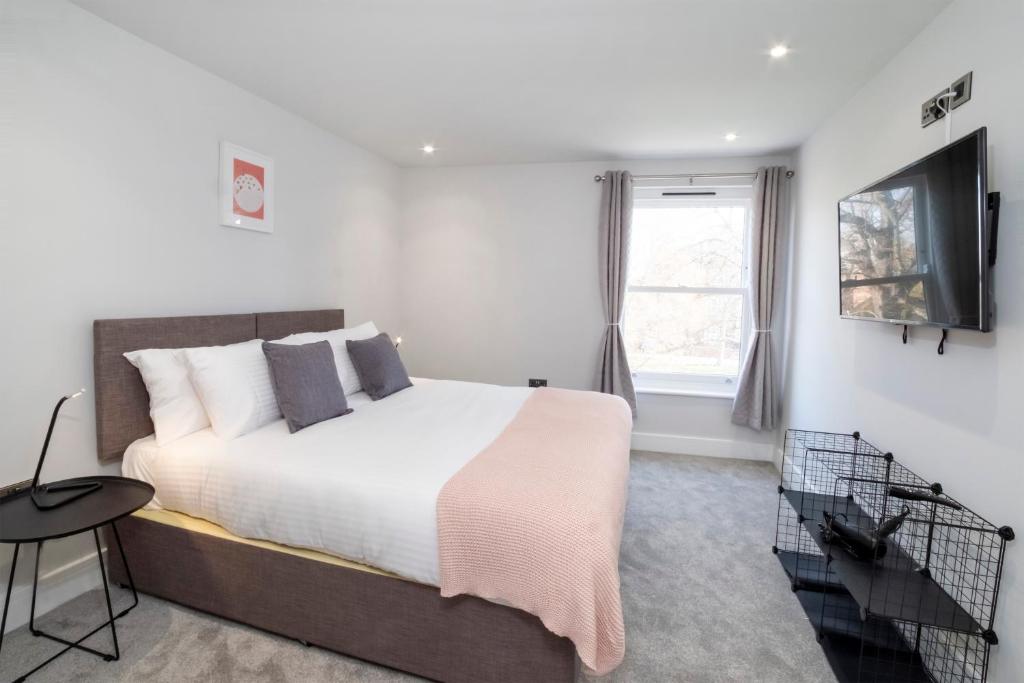 The Old Hotel - Two Bedroom Duplex Apartment With View
