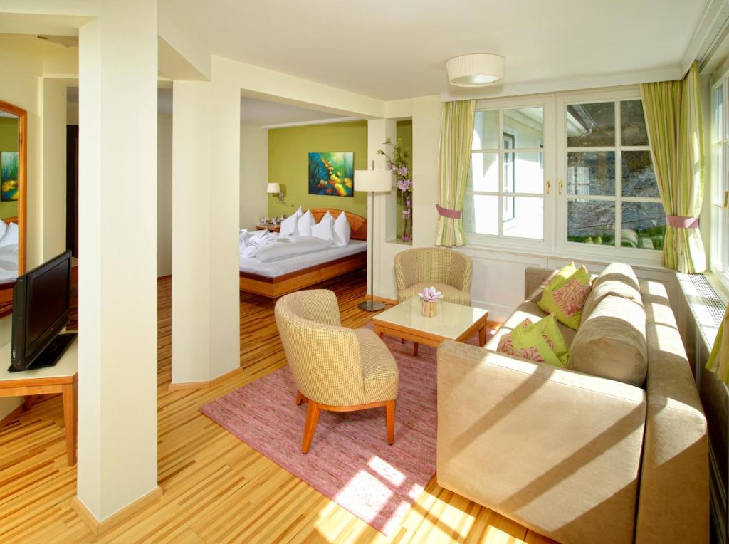 Hotel & Gasthof Fürberg - 1