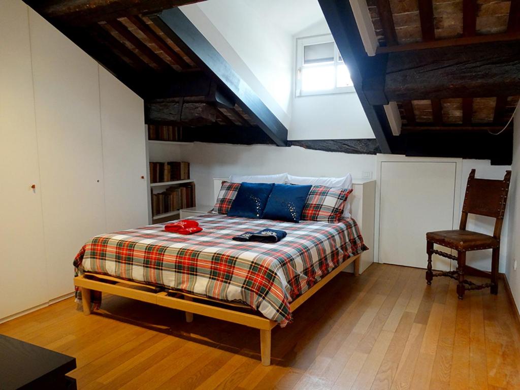Posteľ alebo postele v izbe v ubytovaní NEW Charme & Luxury - Sosa Residence in the heart of Udine
