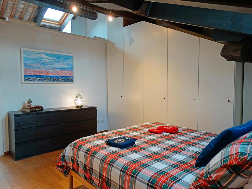Posteľ alebo postele v izbe v ubytovaní NEW Charme & Luxury - Sosa Residence in the heart of Udine