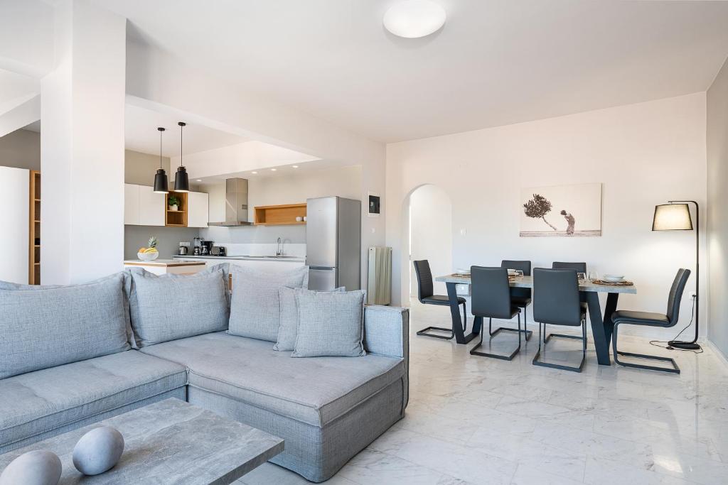 Posedenie v ubytovaní West City Apartment