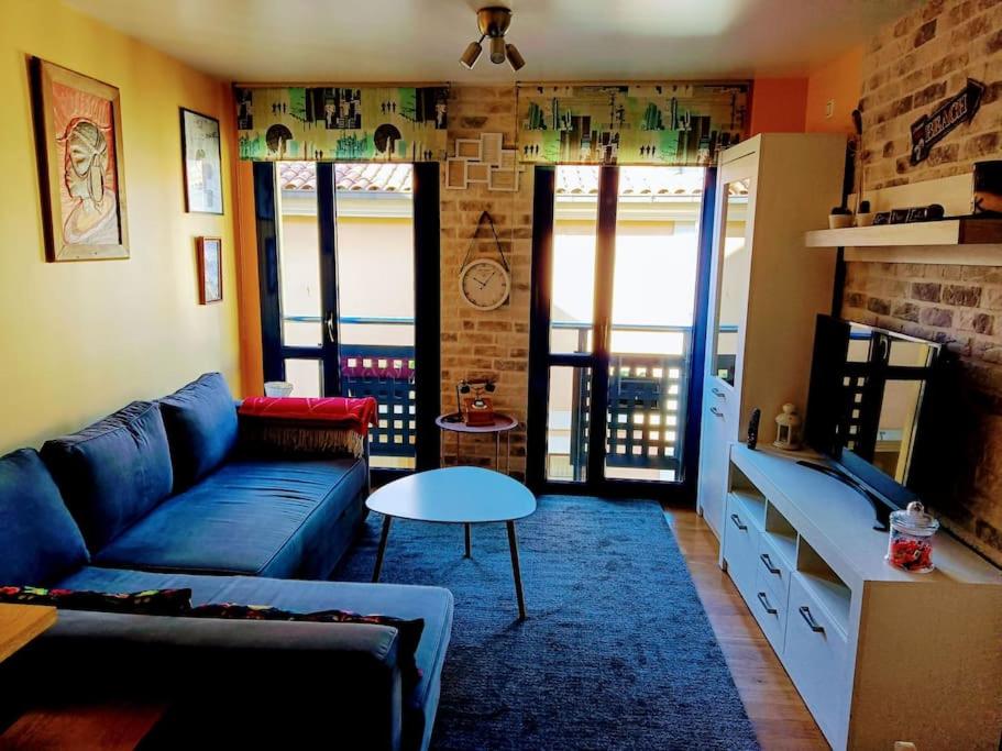 Duplex La Corrada VUT 2550