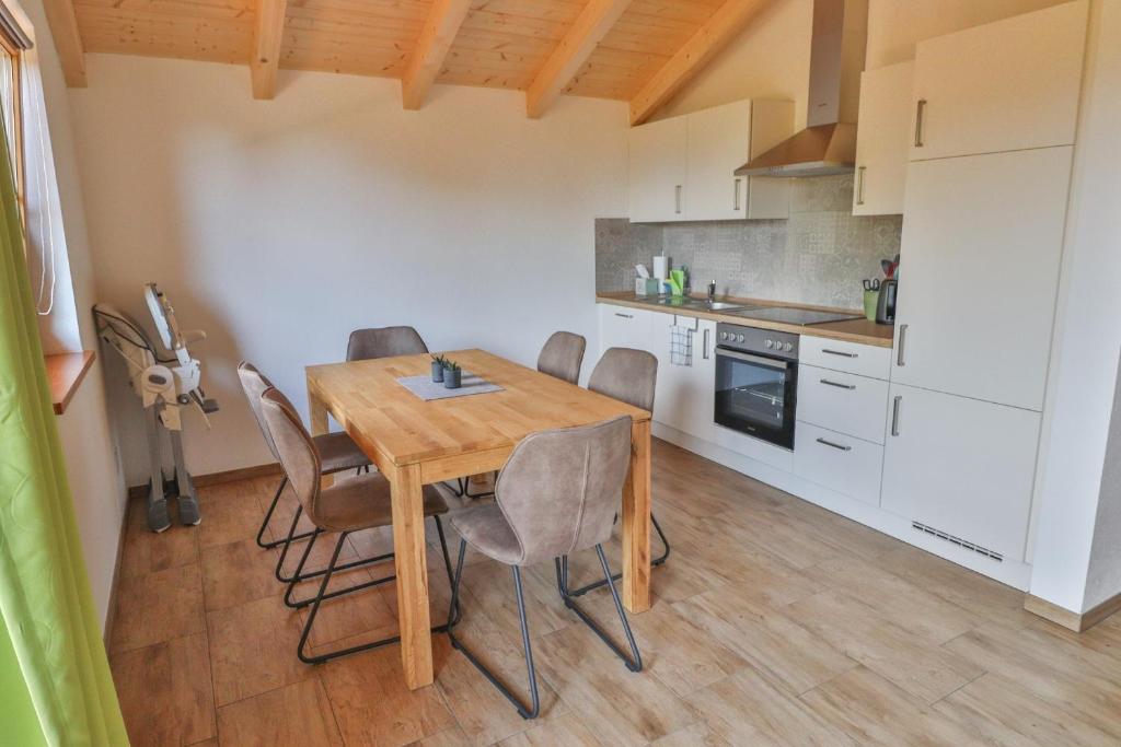 Thomanhof - Apartamento Con Balcón