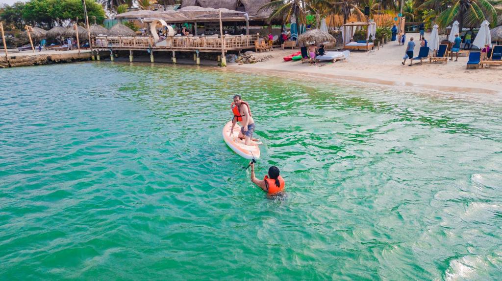 Hoteles de lujo en la isla tierra bomba 342778426