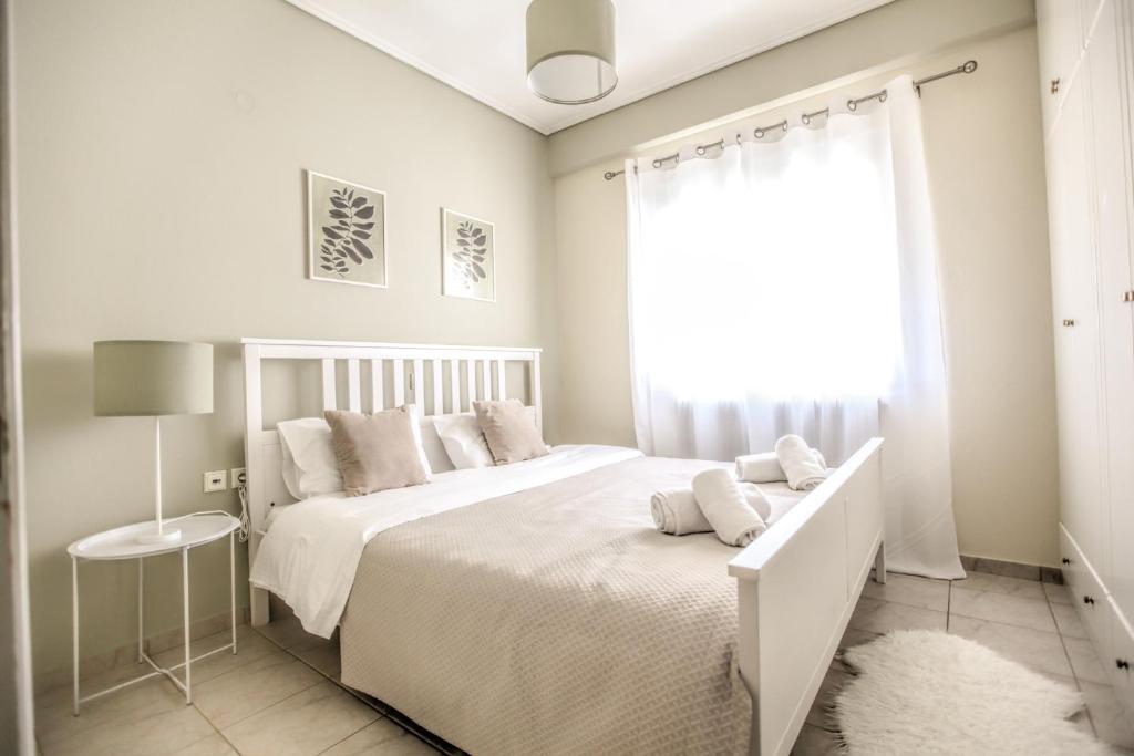 Grand Meteora Central Luxury Apartment - 9