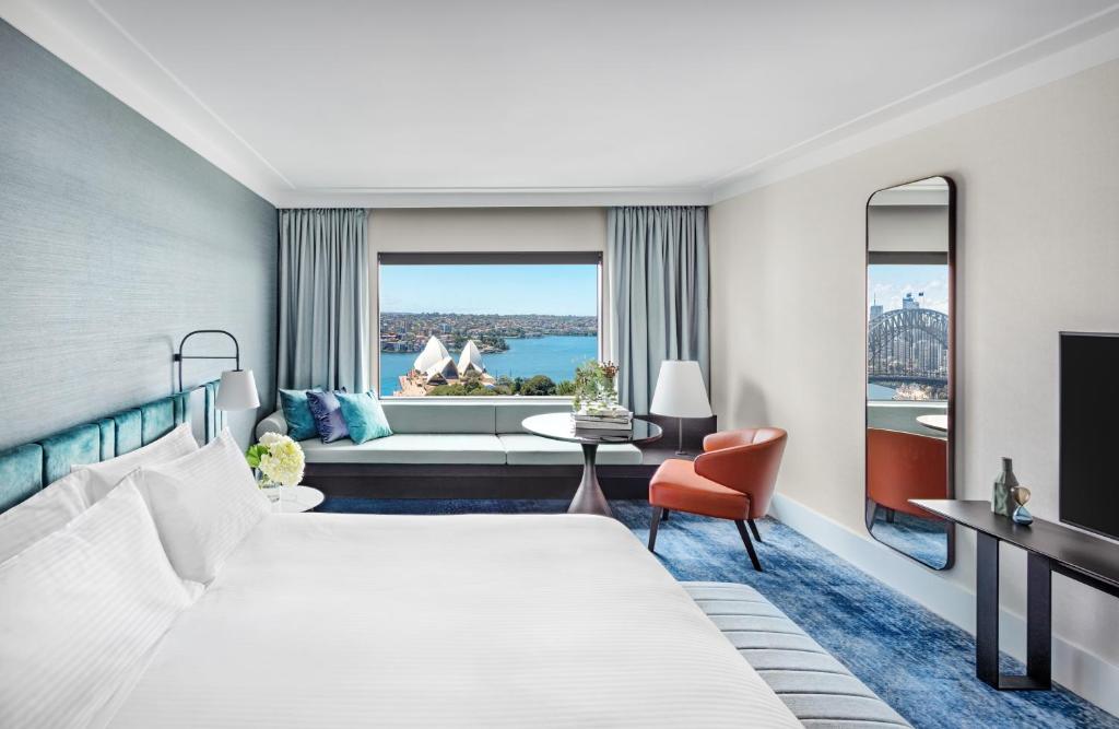 Postel nebo postele na pokoji v ubytování InterContinental Sydney by IHG