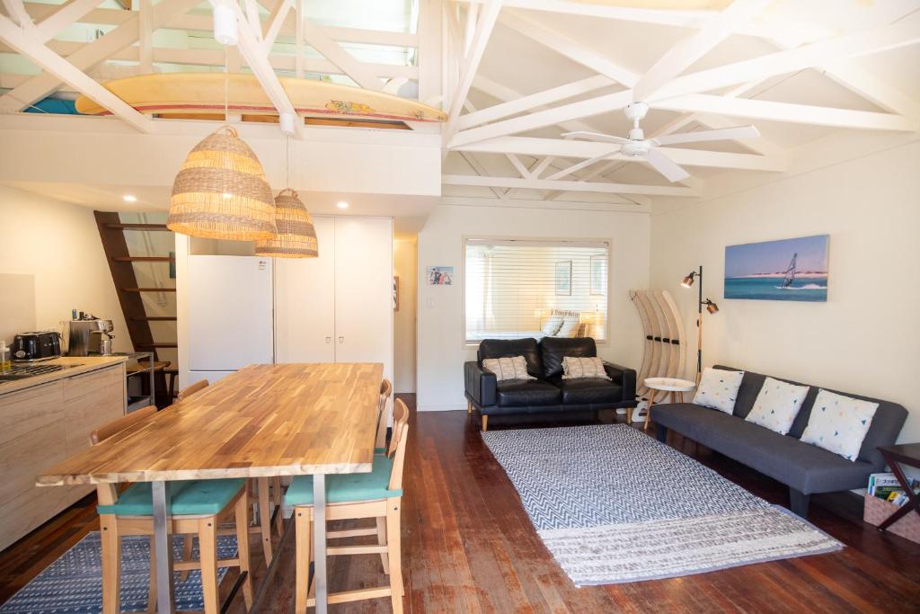 Holiday homes & houses for rent in North Stradbroke Island
