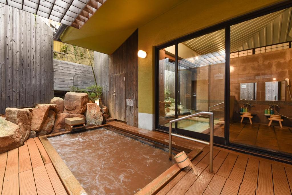 Bazén v ubytování Arima Onsen Koki nebo v jeho okolí