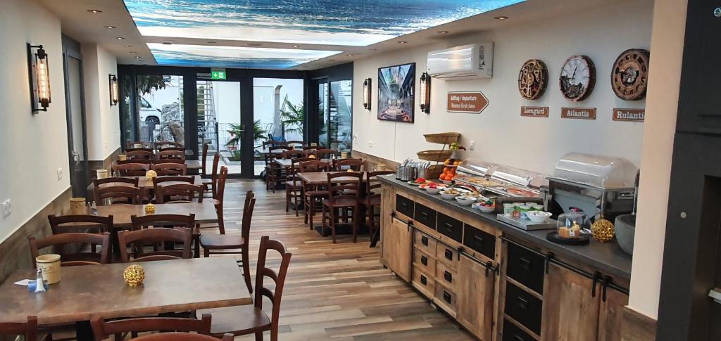 Restaurace v ubytování AVALON ideal gelegen zwischen Europapark und Rulantica