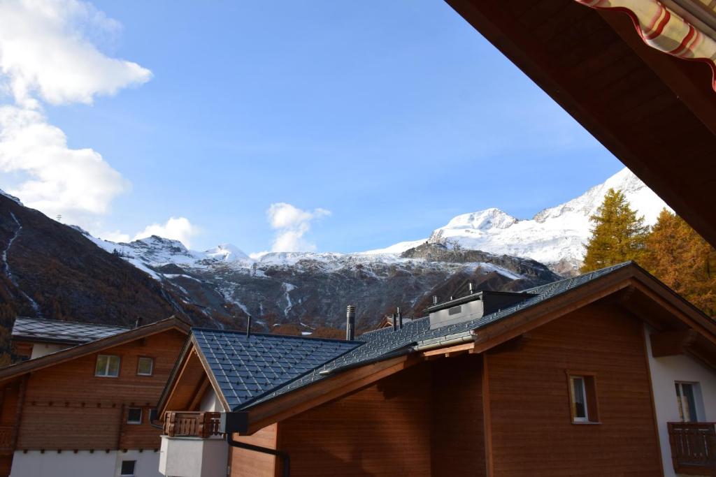Nespecifikovaný výhled na hory nebo výhled na hory při pohledu z apartmánu