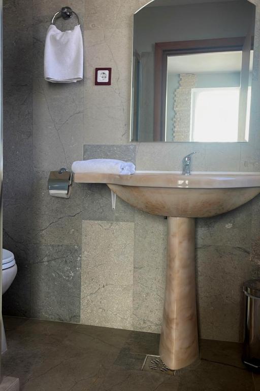 Koupelna v ubytování Hotel SunGarden Salin