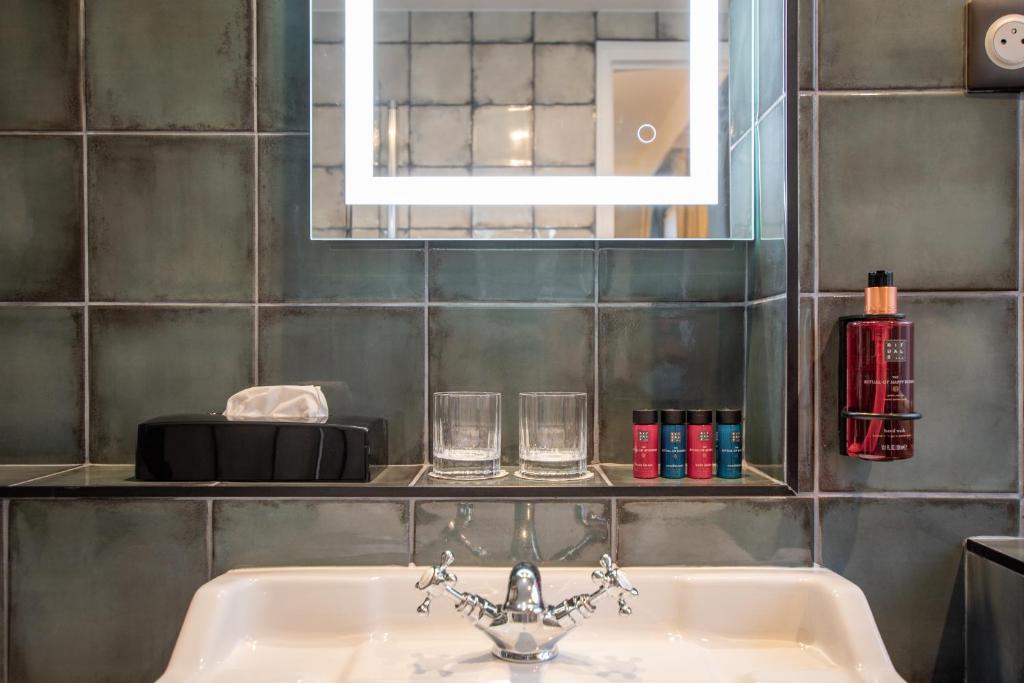 ELSA, Hôtel Paris - Resim 12