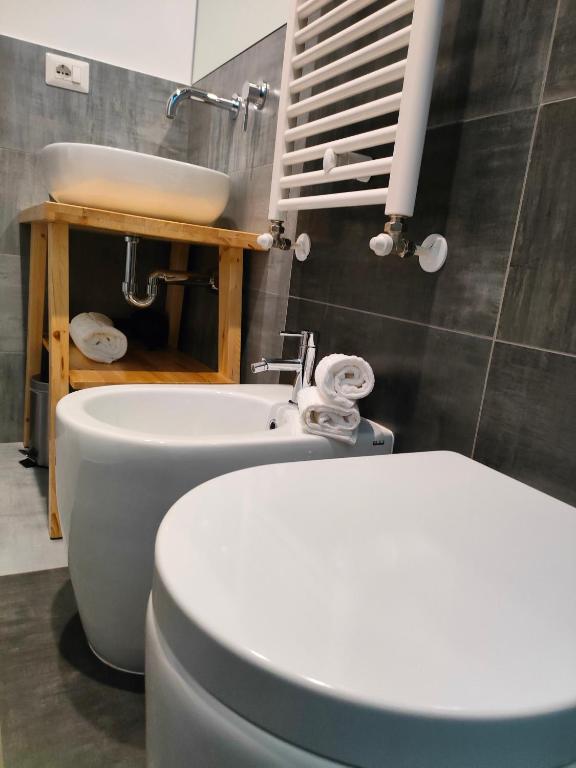 Central Rooms Matera - 17