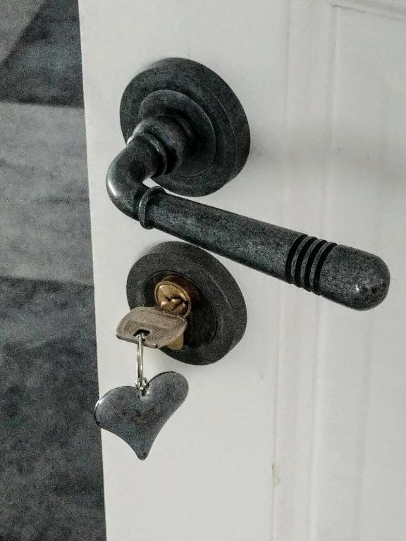 Willa AXLA z werandą ogrodem i parkingiem - 14