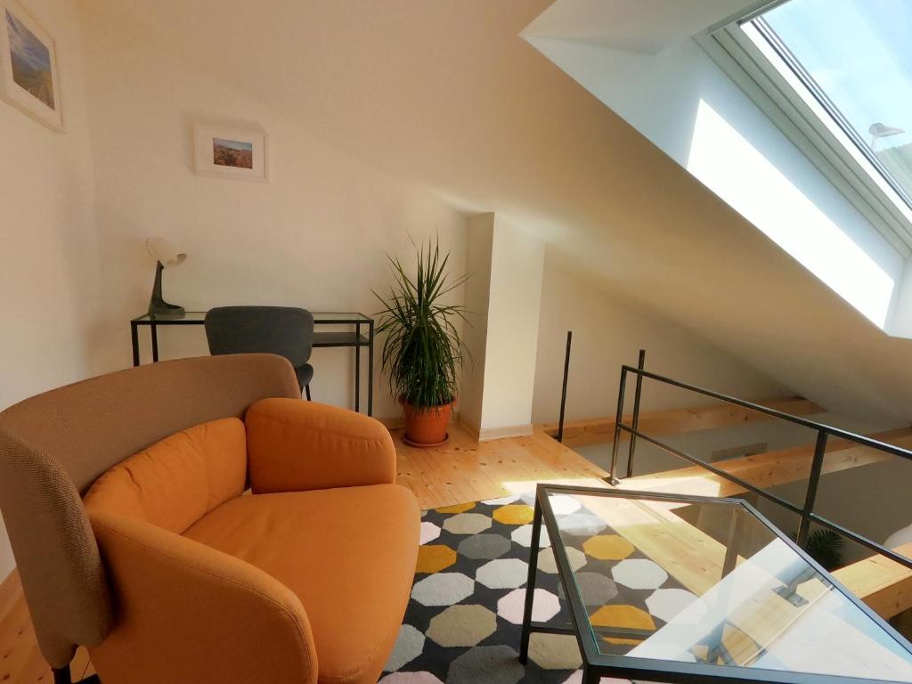 Posezení v ubytování Gavan Room