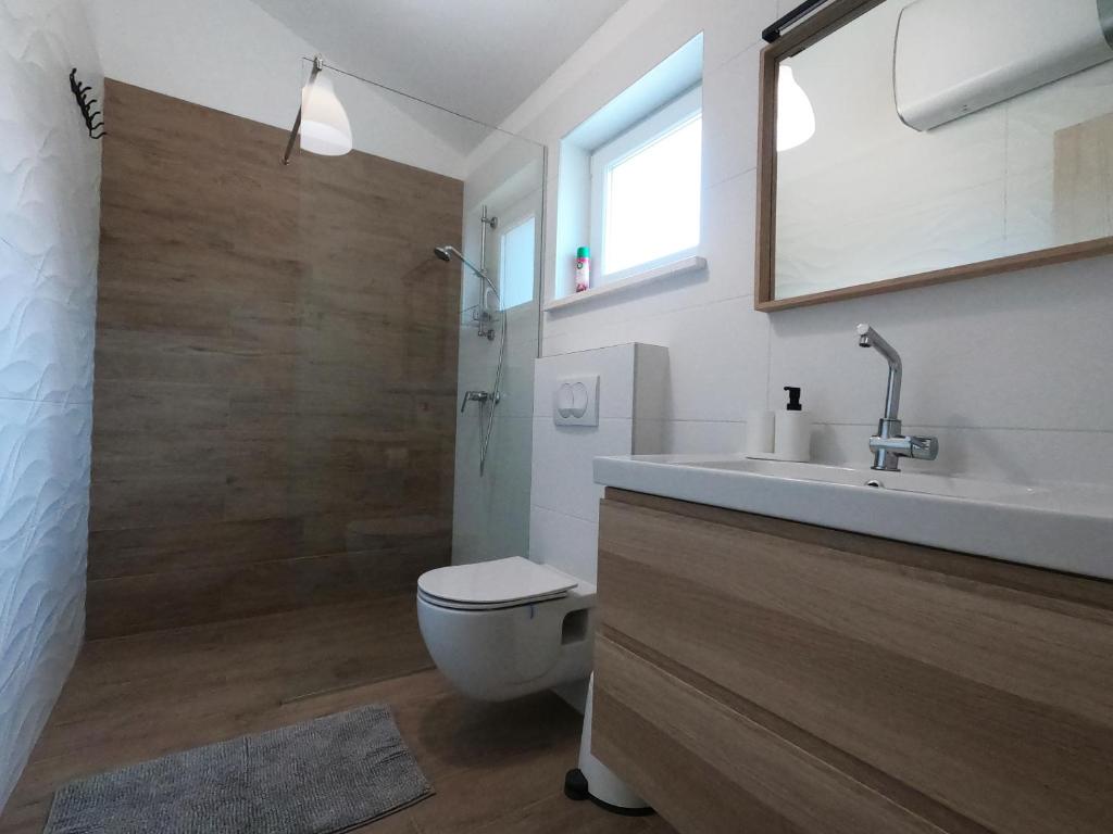 Koupelna v ubytování Gavan Room