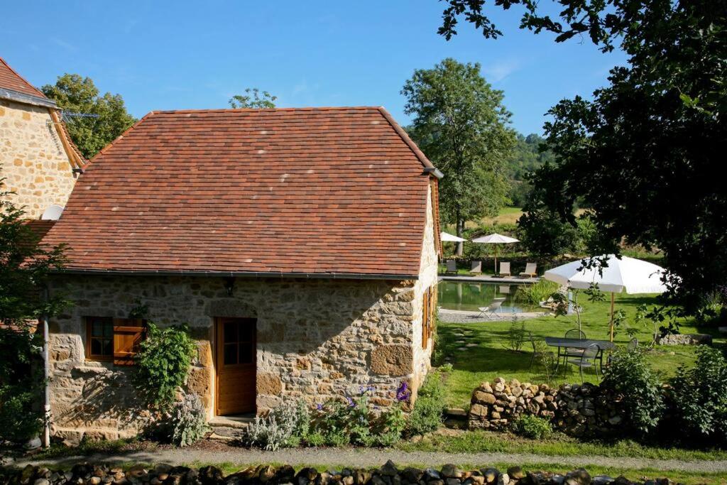Gîte Fleurs d'eau, Le Hameau du Quercy, charme, calme, piscine naturelle - One-Bedroom House