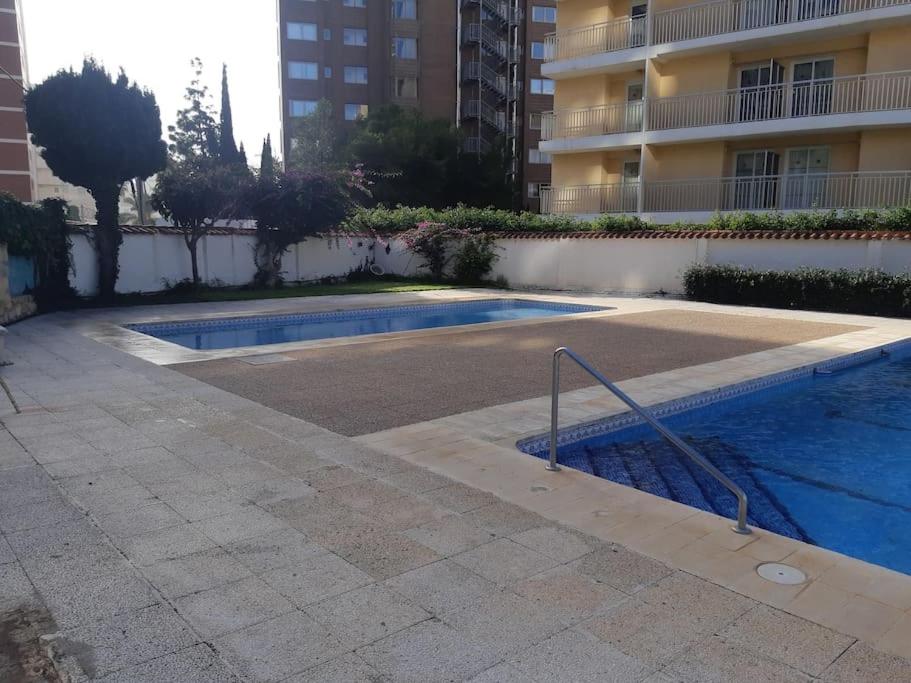 Bazén v ubytování Beautiful residential apartment with pool nebo v jeho okolí